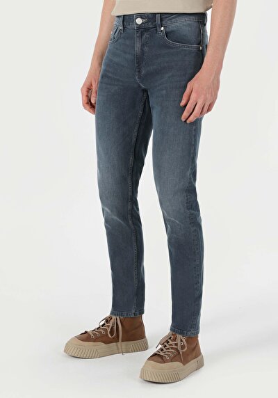 اعرض التفاصيل لـ أزرق داكن للرجال بناطيل