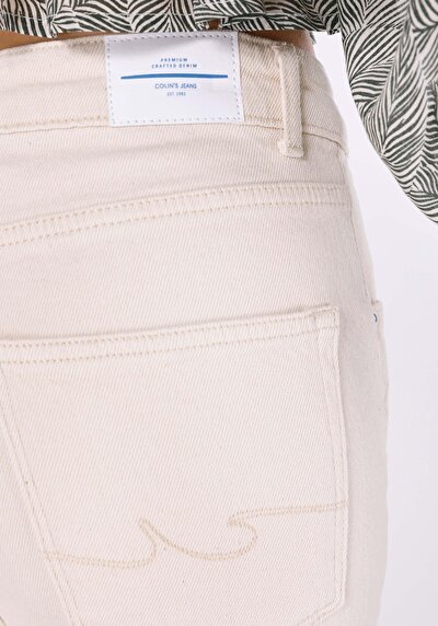 اعرض التفاصيل لـ  للنساء بناطيل