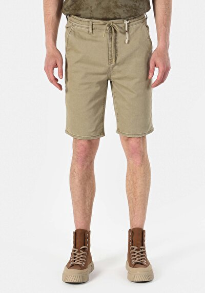اعرض التفاصيل لـ  بخصر متوسط للرجال شورت كاكي جان مفتوح