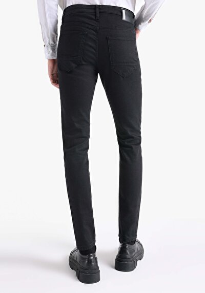 صورة من سليم خصر منخفض ساق ضيقة جينز أسود للرجال