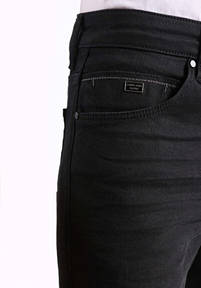 اعرض التفاصيل لـ سليم  خصر منخفض ساق ضيقة جينز أسود للرجال