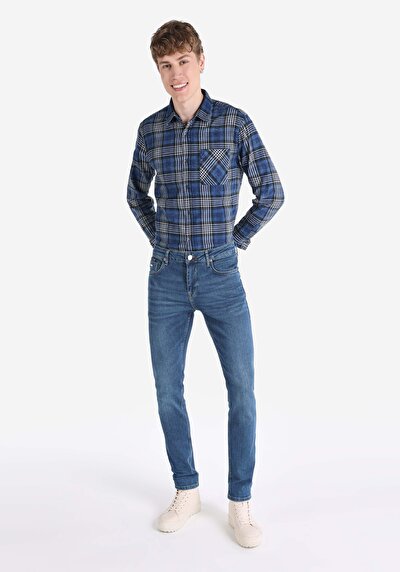 صورة من مستقيم خصر منخفض مستقيم الساق الجينز النيلي للرجال