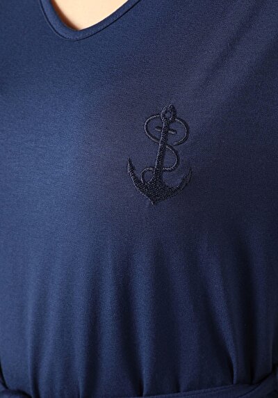 اعرض التفاصيل لـ عادي فستان نسائي أزرق داكن مضرب