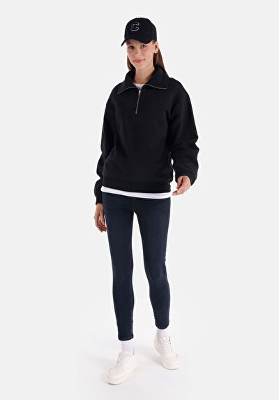 صورة من ضيق  ارتفاع الخصر ضيق الساق الجينز النسائي