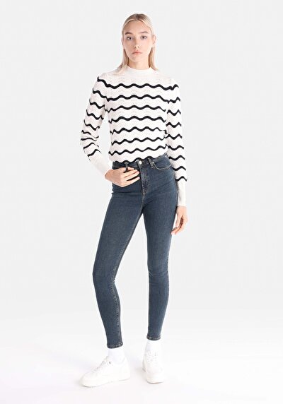 صورة من ضيق  خصر عالي ضيق الساق نسائي نيلي جينز