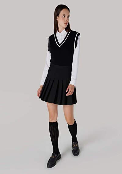 صورة من تنورة صغيرة سحاب مسطح تنورة سوداء نسائية