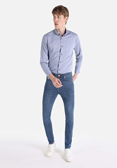 صورة من ضيق  الخصر العالي ساق ضيقة الجينز الداكن للرجال