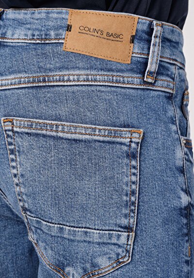 اعرض التفاصيل لـ أزرق للرجال بناطيل