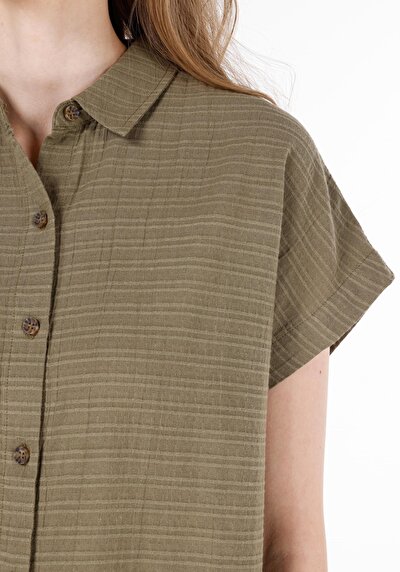 اعرض التفاصيل لـ أخضر للنساء قميص  كم قصير