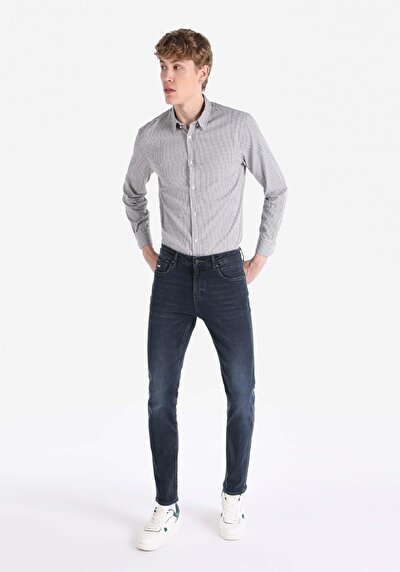 صورة من مستقيم خصر منخفض مستقيم الساق الجينز الداكن للرجال