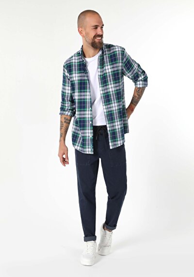 صورة من قميص عادي مقاس رقبة منقوشة رجالي أزرق داكن كم طويل قميص