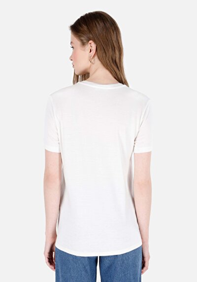 صورة من رقبة مستديرة مطبوعة نسائية أبيض قصيرة أكمام تي شيرت