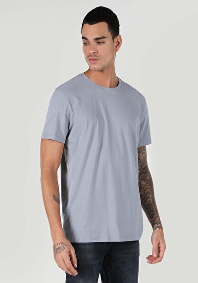 صورة من أزرق للرجال تي شيرت بأكمام قصيرة