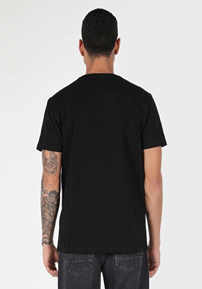 صورة من عادي قصة رقبة مستديرة رجالي أسود كم قصير تي شيرت