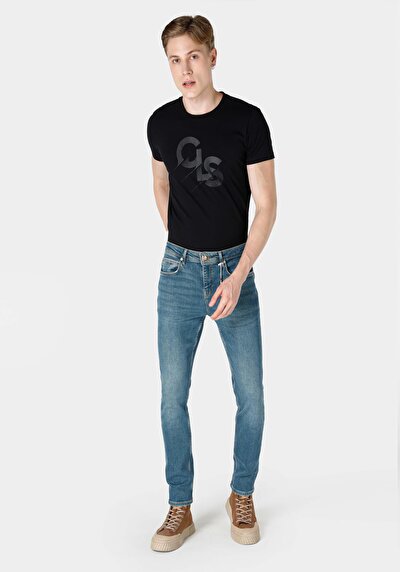 صورة من مستقيم خصر منخفض ساق مستقيمة جينز أخضر للرجال