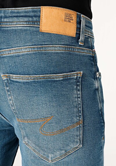 اعرض التفاصيل لـ مستقيم  خصر منخفض ساق مستقيمة جينز أخضر للرجال