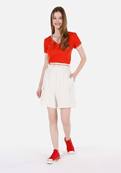 اعرض التفاصيل لـ أحمر للنساء تي شيرت بأكمام قصيرة