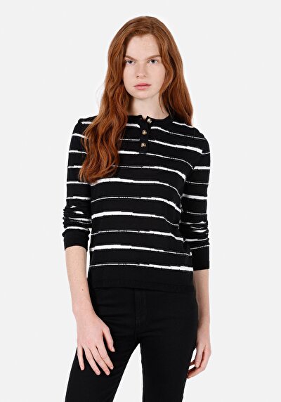 صورة من أسود للنساء 