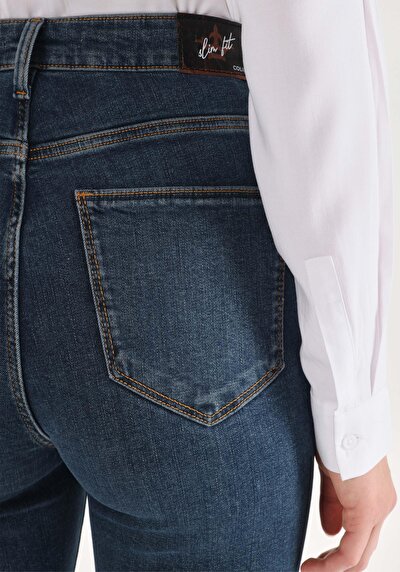 اعرض التفاصيل لـ نحيف   الخصر مستقيم الساق نسائية نيلي جينز