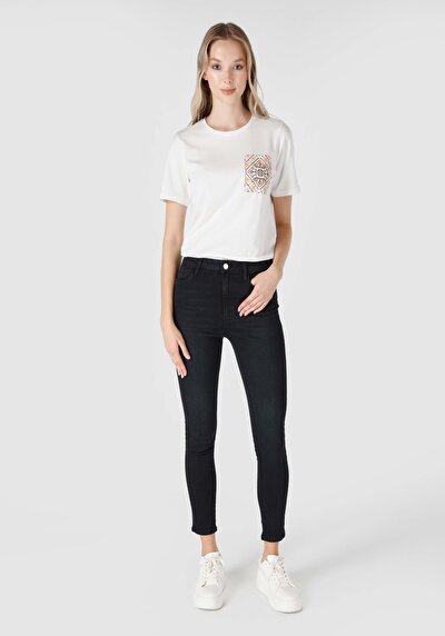 صورة من نحيل  خصر متوسط ضيق الساق نسائي أسود جينز