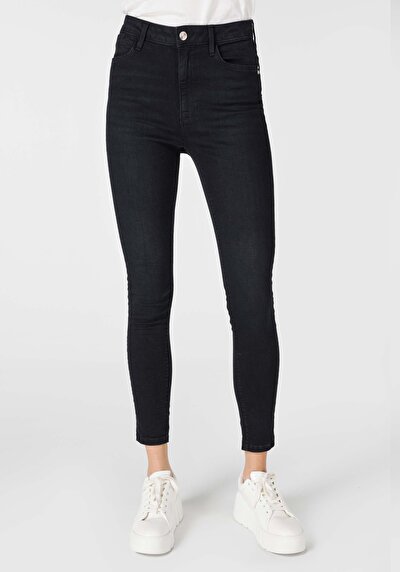 صورة من نحيل خصر متوسط ضيق الساق نسائي أسود جينز