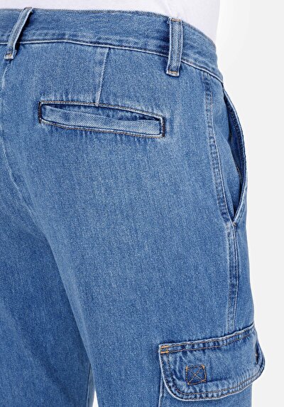 اعرض التفاصيل لـ كارجو فيت منتصف الخصر مستقيم الساق الجينز النيلي للرجال