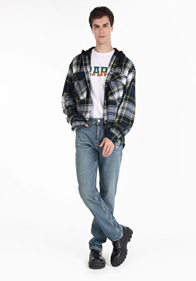 صورة من   منتصف الخصر مستقيم الساق الجينز النيلي للرجال