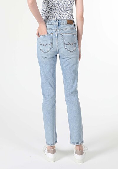 اعرض التفاصيل لـ دينيم للنساء بناطيل