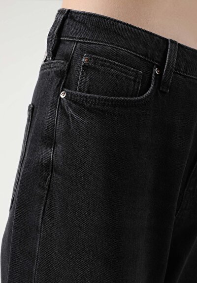 اعرض التفاصيل لـ أمي  ارتفاع الخصر تقلص الساق الجينز النسائي