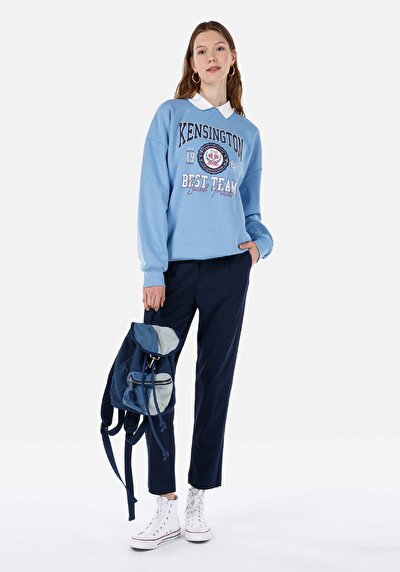 صورة من أزرق بحري للنساء بناطيل