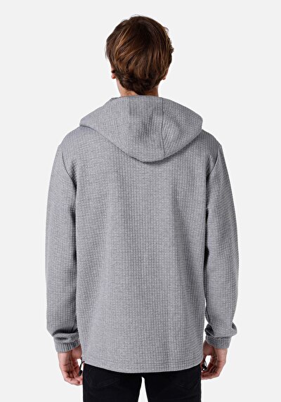 صورة من رجالي عادي فيت جاكيت رمادي