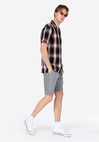 اعرض التفاصيل لـ عادي   الخصر مستقيم شورت أخضر رجالي