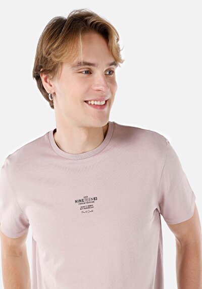 صورة من رقبة مستديرة مستقيم تي شيرت رجالي وردي بأكمام قصيرة