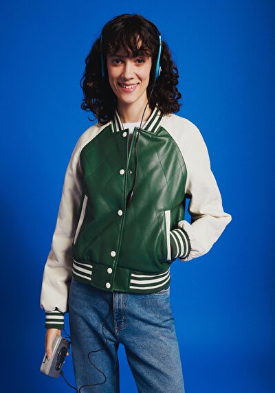 صورة من موم فيت جينز جينز نسائي