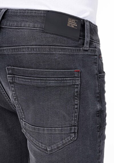 اعرض التفاصيل لـ مستقيم  خصر منخفض للرجال شورت جان أسود