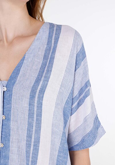 اعرض التفاصيل لـ مقاس عادي رقبة على شكل V مخطط نسائي أزرق كم قصير قميص