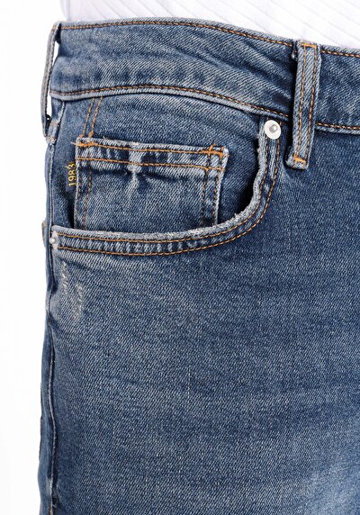 اعرض التفاصيل لـ أزرق للرجال بناطيل