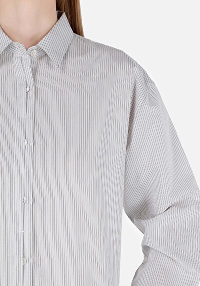 اعرض التفاصيل لـ قميص عادي رقبة مستقيم قميص أبيض بأكمام طويلة نسائي