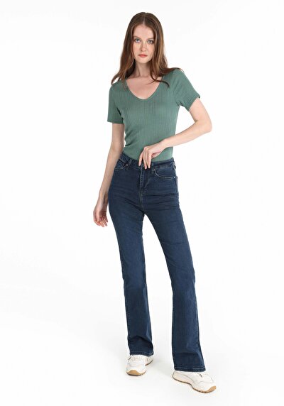 اعرض التفاصيل لـ أزرق للنساء بناطيل