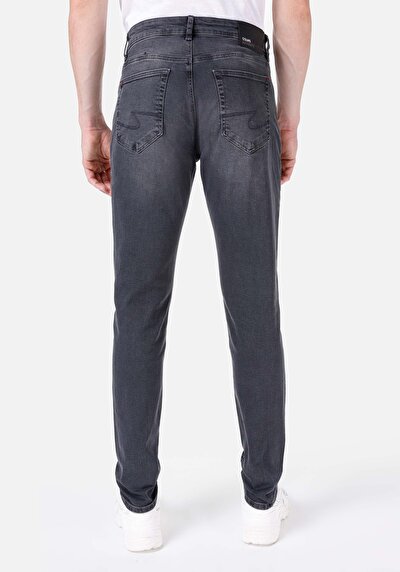 صورة من سليم خصر منخفض ساق ضيقة جينز أسود للرجال