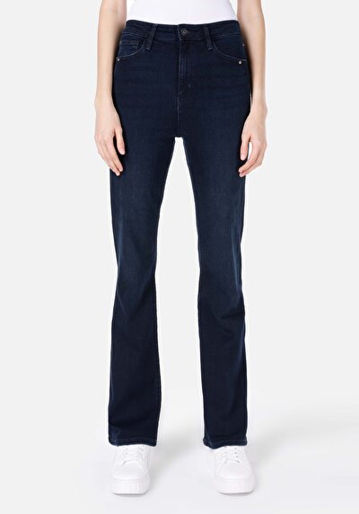 صورة من جينز نيلي نسائي