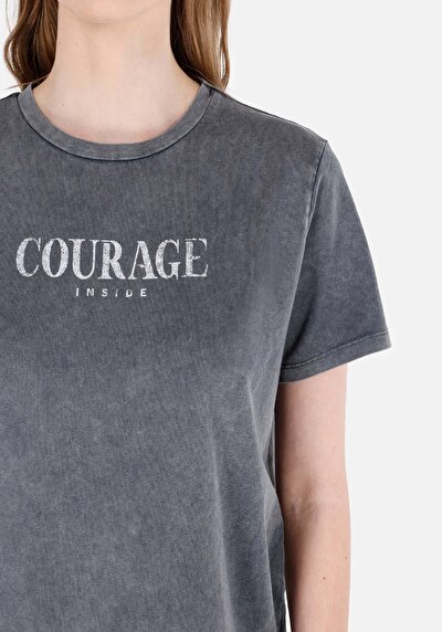 اعرض التفاصيل لـ أنتراسيت للنساء تي شيرت بأكمام قصيرة