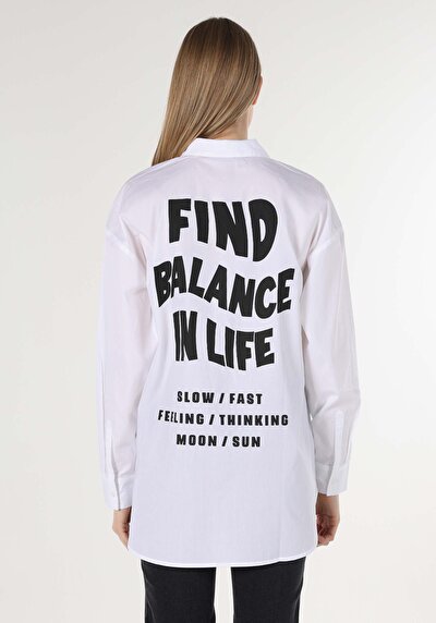 اعرض التفاصيل لـ قميص مريح رقبة مطبوع نسائي أبيض كم طويل قميص