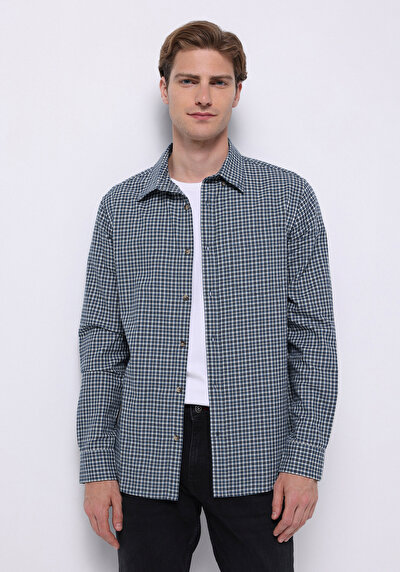 صورة من قميص عادي رقبة متقلب رجالي أزرق كحلي كم طويل قميص