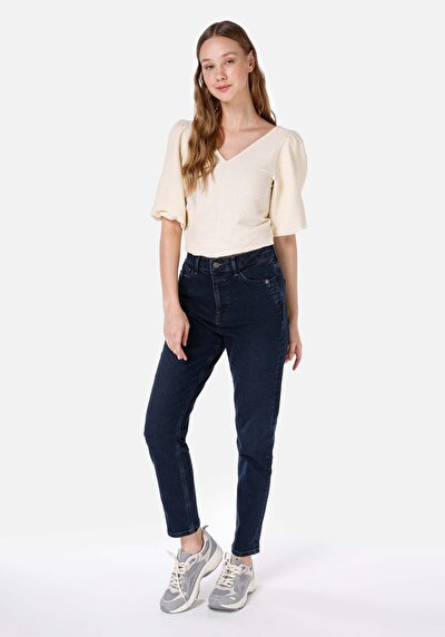 صورة من مام فيت سليم الساق نسائي بنطلون جينز نيلي غامق