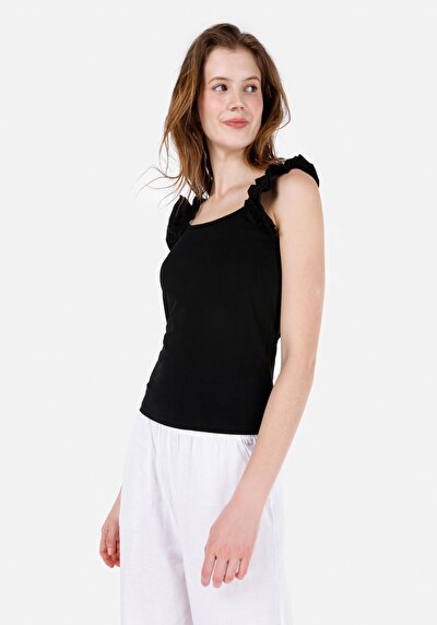 صورة من سليم فيت بلوزة نسائية سوداء