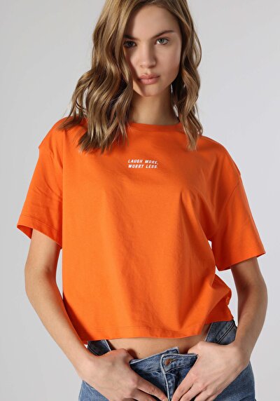 اعرض التفاصيل لـ برتقالي للنساء تي شيرت بأكمام قصيرة