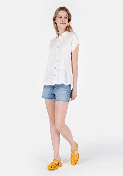 اعرض التفاصيل لـ قميص عادي رقبة مستقيم قميص أبيض بأكمام قصيرة نسائي