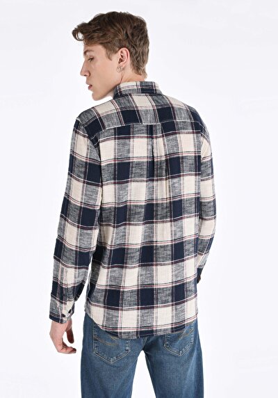 صورة من قميص عادي مقاس رقبة منقوشة رجالي أزرق داكن كم طويل قميص