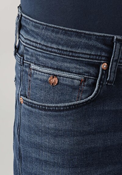 اعرض التفاصيل لـ أزرق للرجال بناطيل